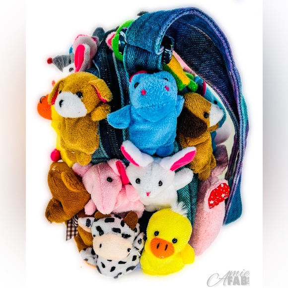 Plush toy animals, denim tie dyed purse, medium sized - Picture 5 of 5